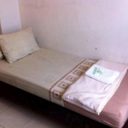 ไซย์ดะห์ เกสท์เฮาส์ Hotel บันดุง ภายนอก รูปภาพ